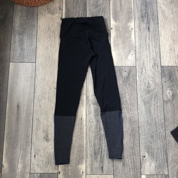 Onzie Flow Leggings Size XS - Picture 7 of 8